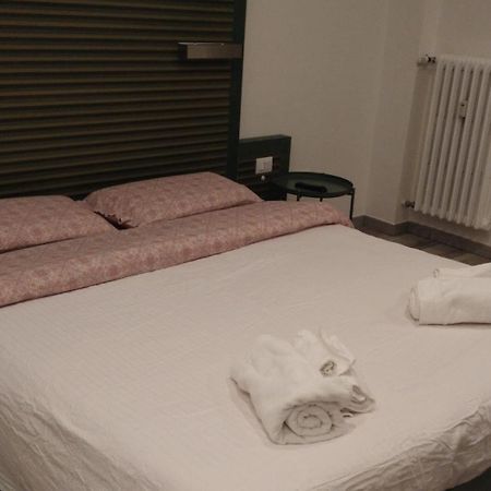 Suite White Turin Bagian luar foto